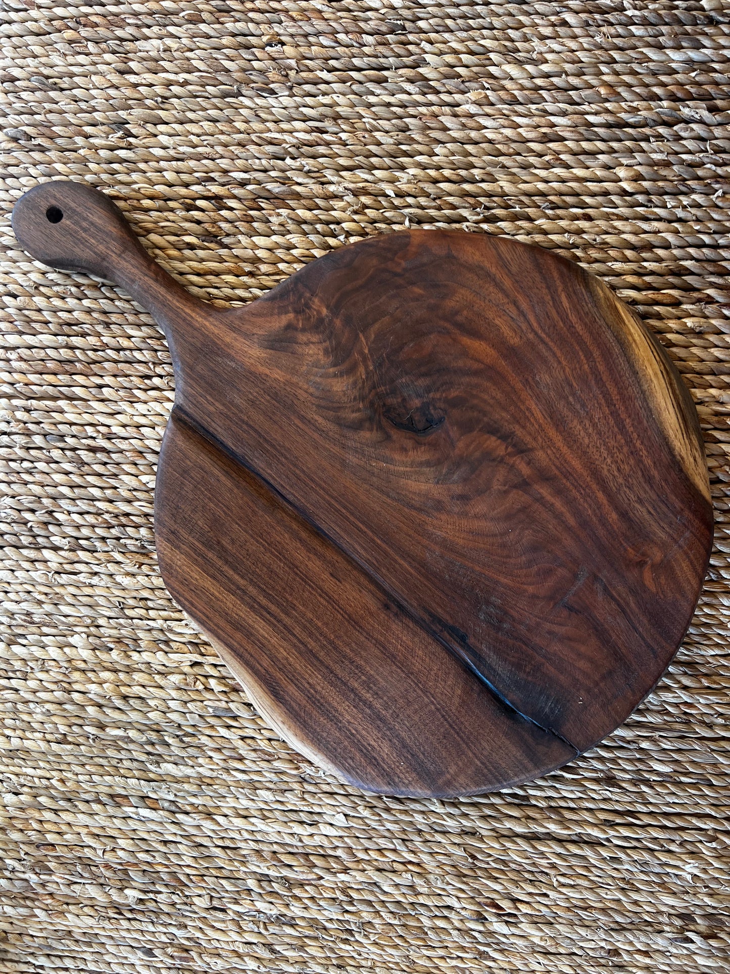 Natural Wood Cutting Board - Round
