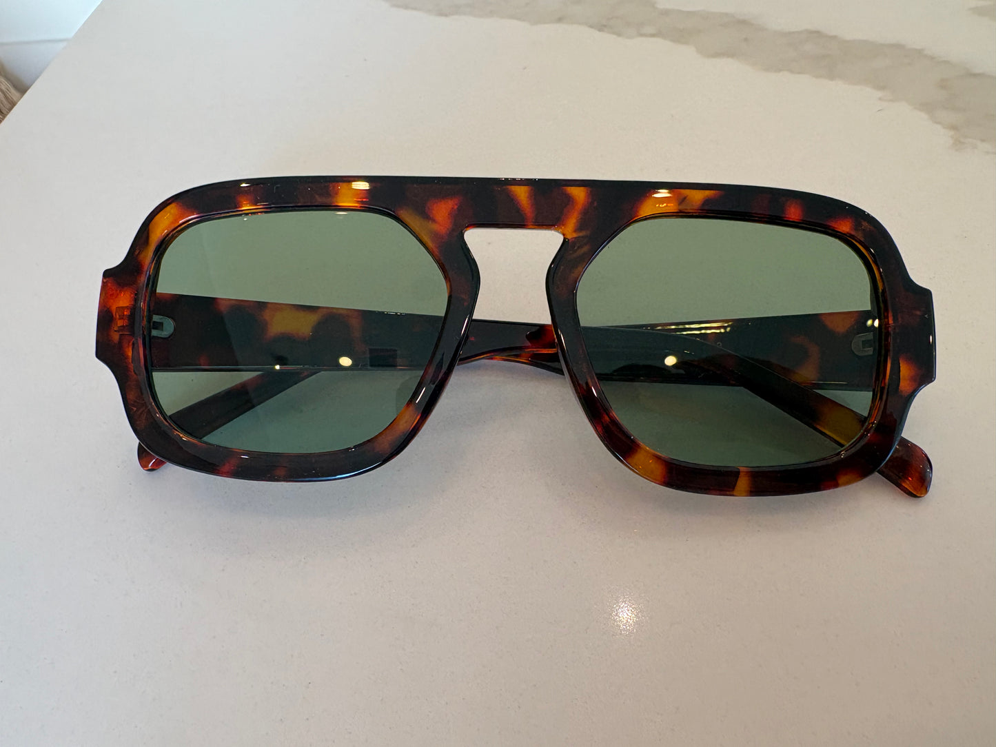 Tortoise Shell Square Framed Glasses