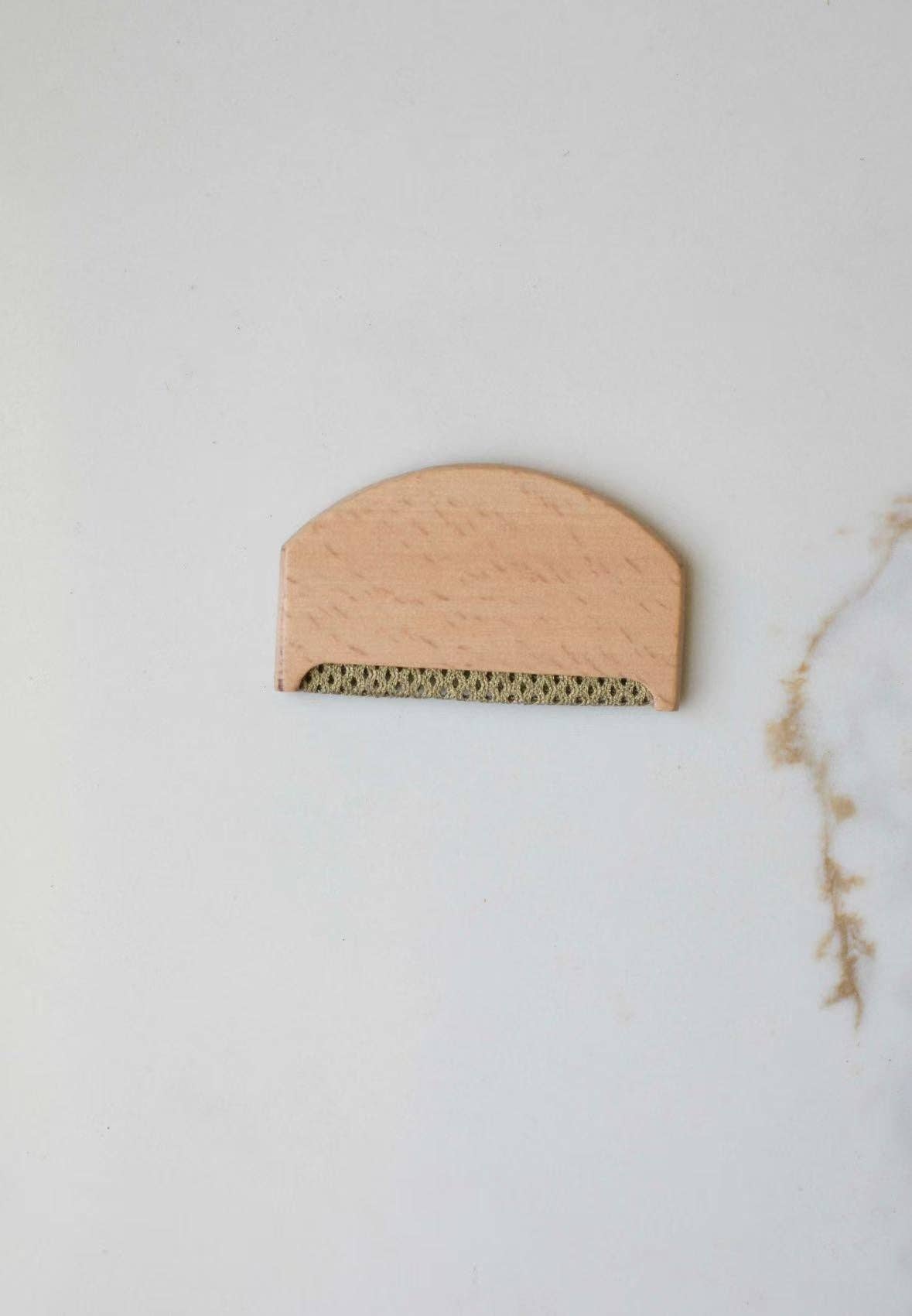 Reusable Wooden Fabric Shaver