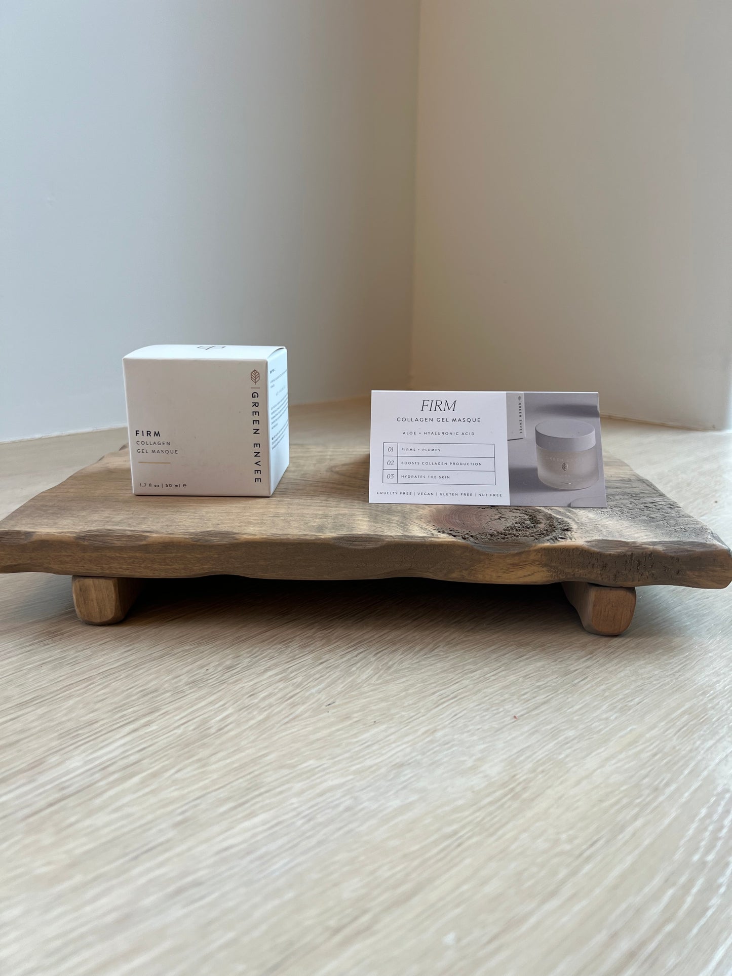 Green Envee Firm collagen gel masque