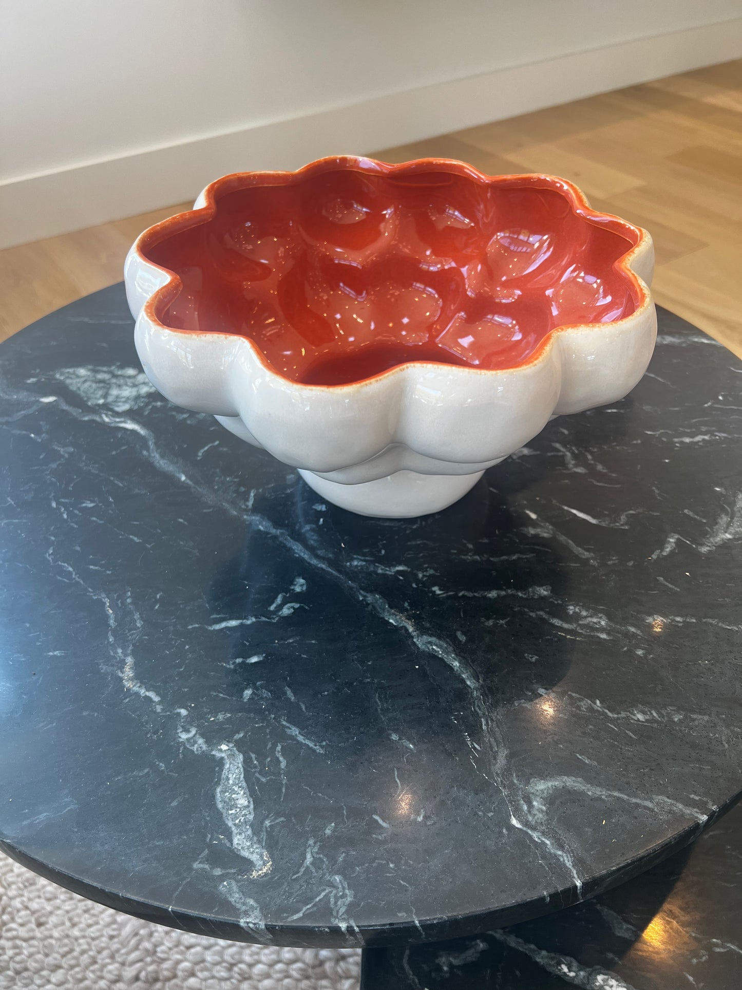 Decorative Bowl With White Textured Outside and Red Inside