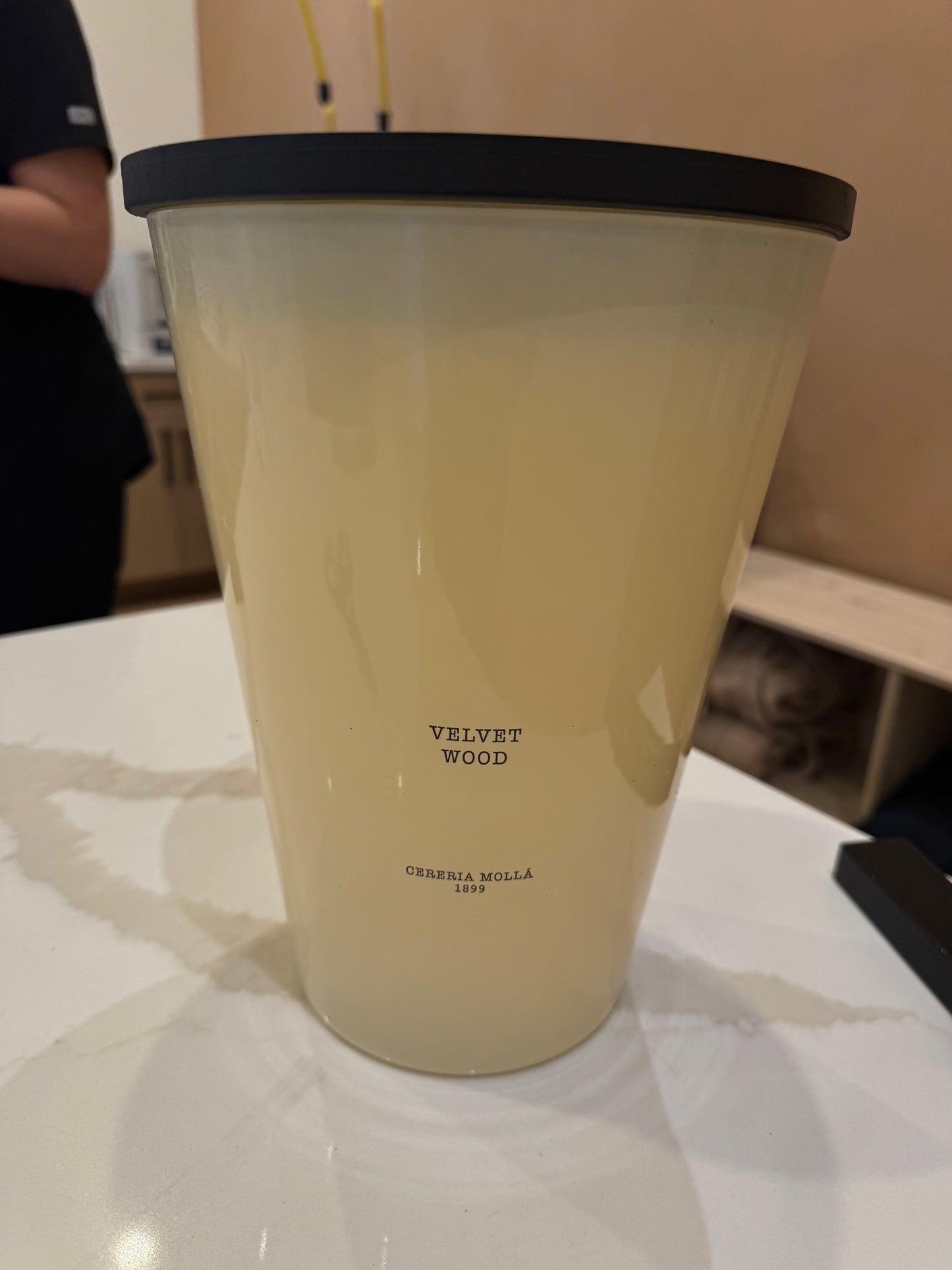 Velvet Wood Candle LARGE