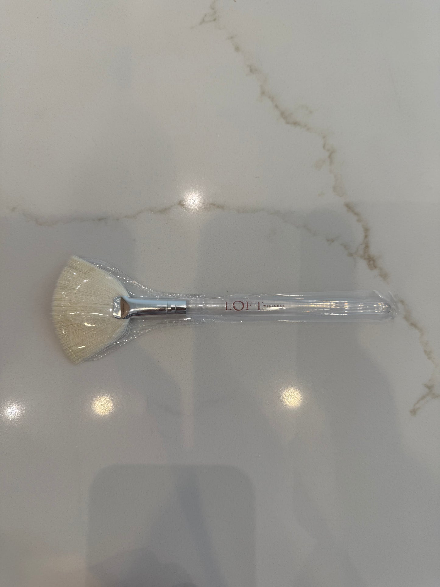 Loft Wellness Fan Brush